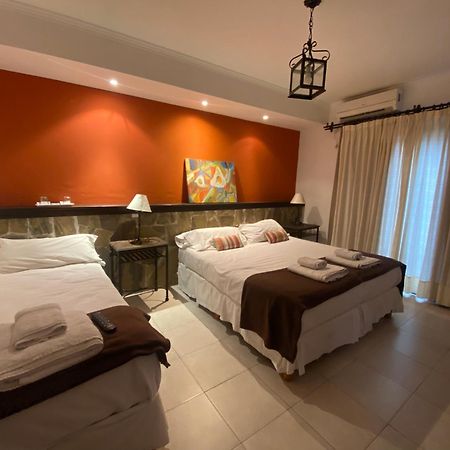 Hotel Las Chirimoyas Salta Bagian luar foto