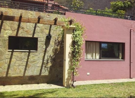 Hotel Las Chirimoyas Salta Bagian luar foto