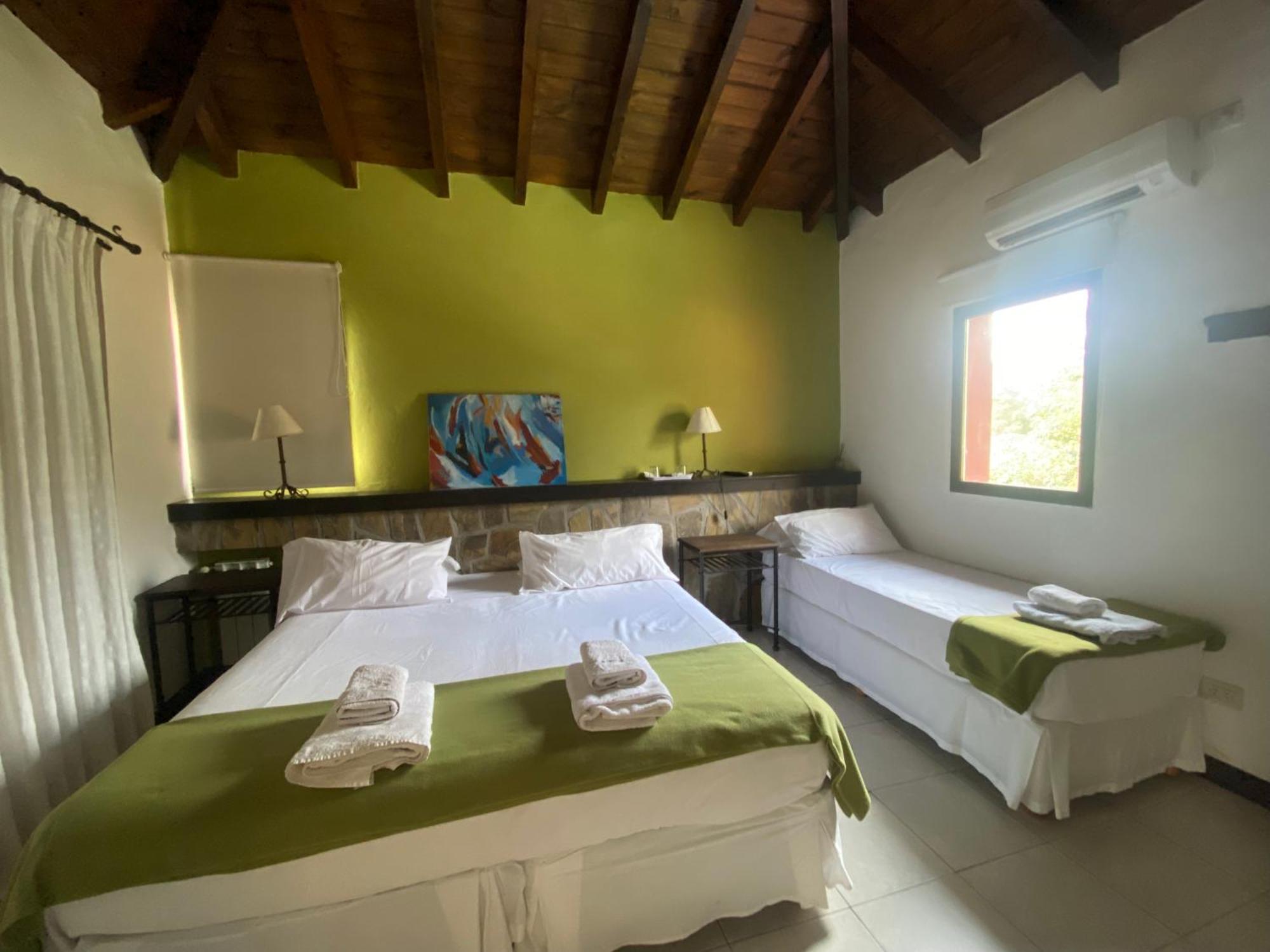 Hotel Las Chirimoyas Salta Bagian luar foto