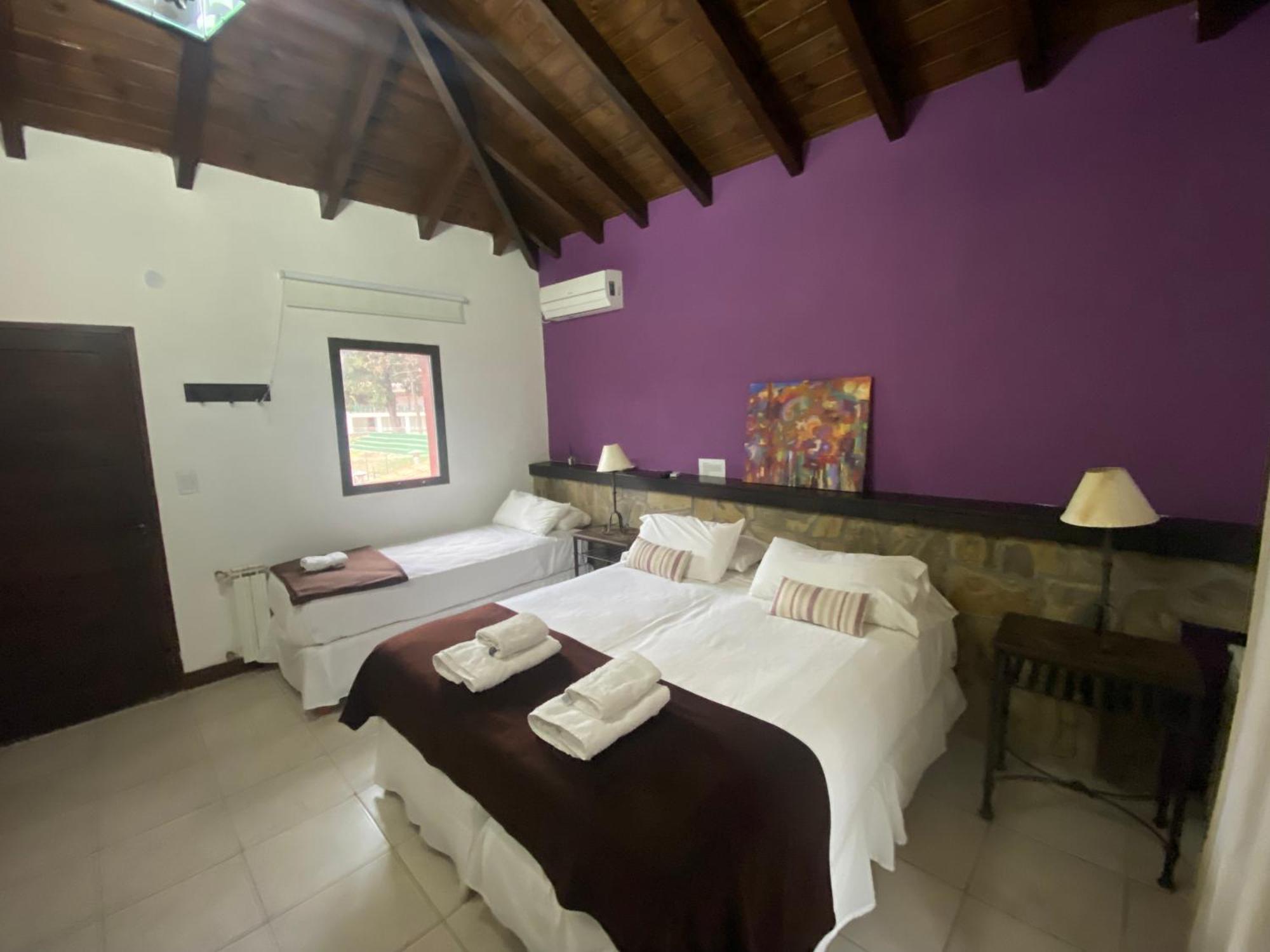 Hotel Las Chirimoyas Salta Bagian luar foto