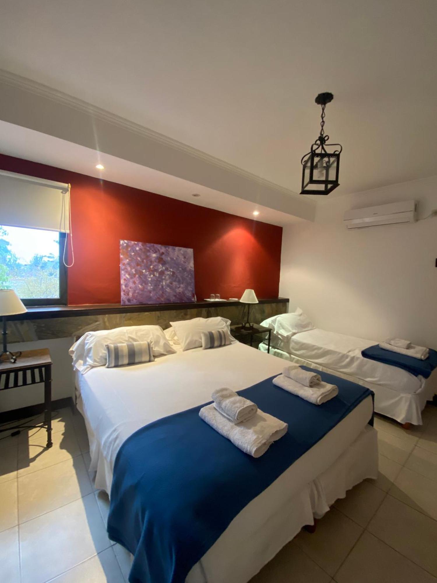 Hotel Las Chirimoyas Salta Bagian luar foto